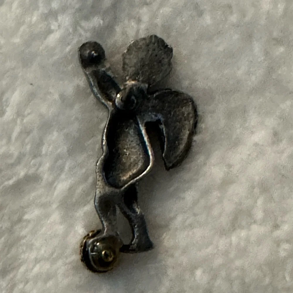 Angel Lapel Pin - Picture 4 of 4